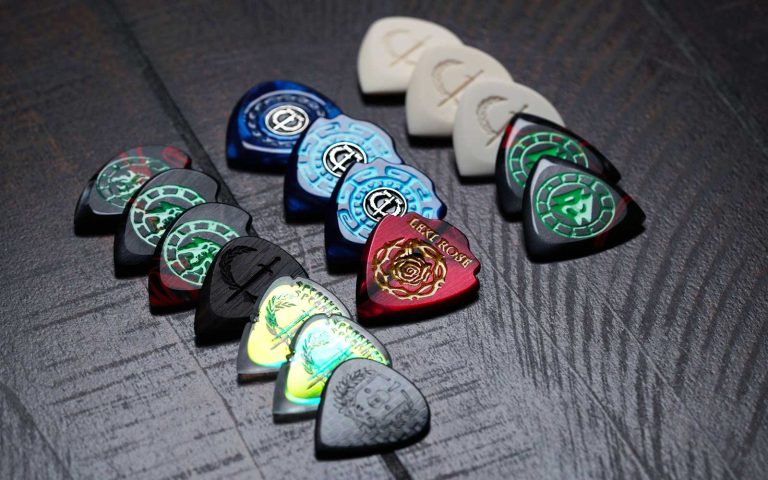 7 Best Guitar Picks for Beginners Acoustic in 2025