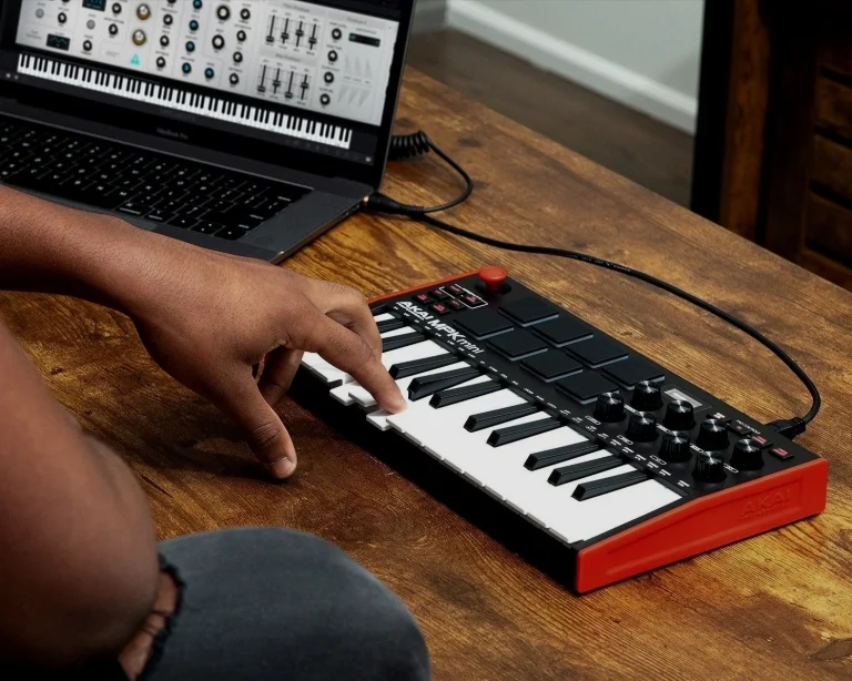 5 Best Midi Keyboards for Ableton Live in 2025