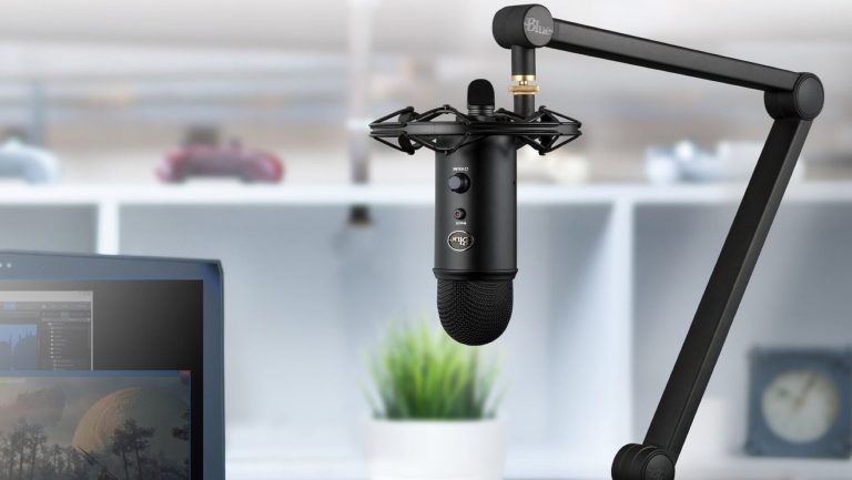 5 Best Podcast Microphone Kits With Boom Arm in 2025
