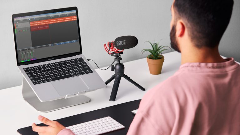 5 Best Shotgun Microphones for Live Streaming in 2025